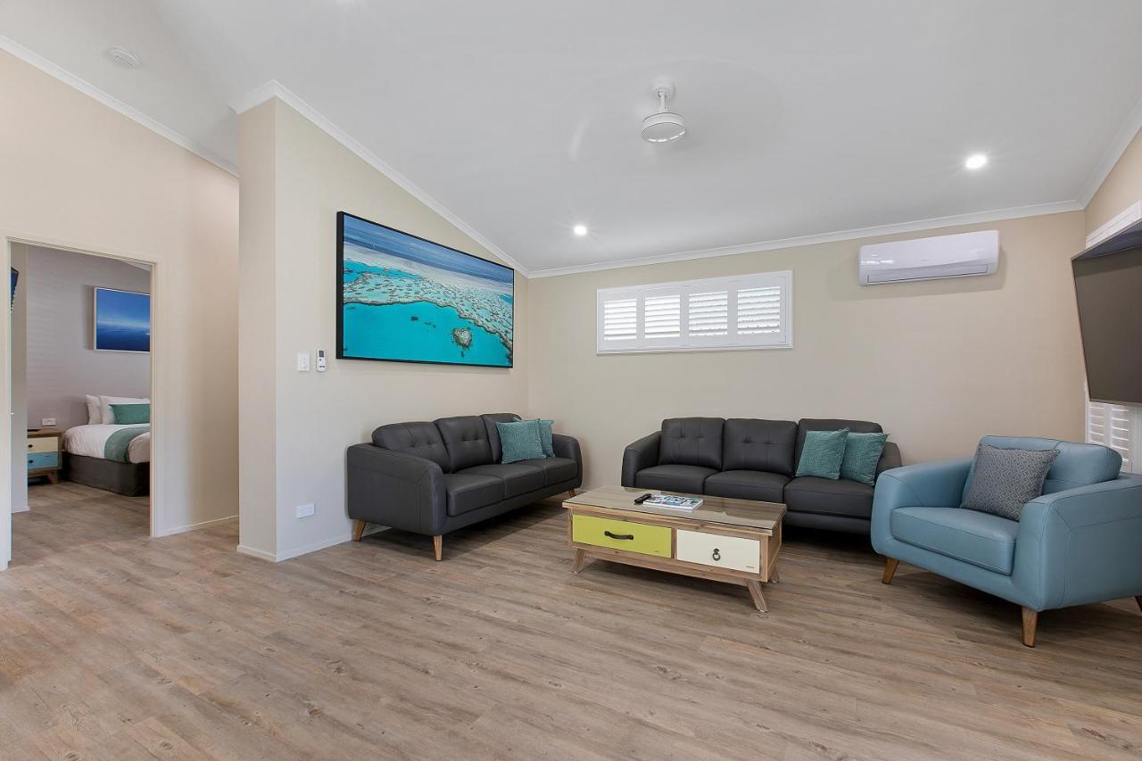 Big4 Adventure Whitsunday Resort Airlie Beach Exterior photo