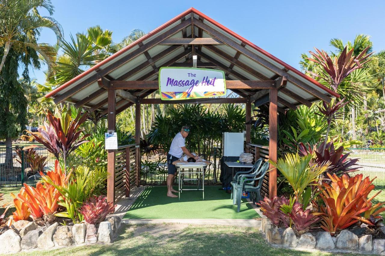 Big4 Adventure Whitsunday Resort Airlie Beach Exterior photo
