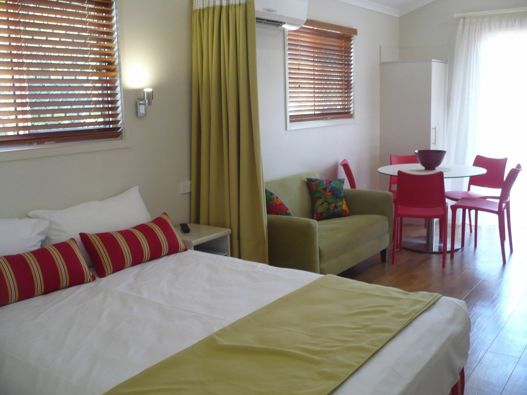 Big4 Adventure Whitsunday Resort Airlie Beach Exterior photo